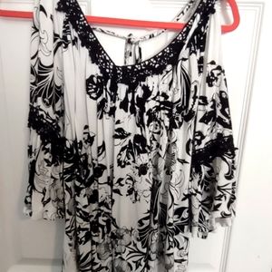 Black and white cold shoulder top with lace detail